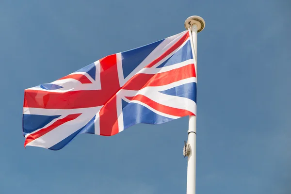 Brexit - διαχωρίζονται μεταξένια σημαίες της Ευρωπαϊκής Ένωσης και Ηνωμένου Βασιλείου — Φωτογραφία Αρχείου