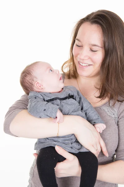 Anya és neki újszülött baba, kismama koncepció, lágy kép szép család — Stock Fotó