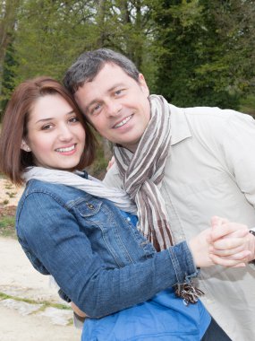 Romantik tatil: aşk flört içinde turist Çift