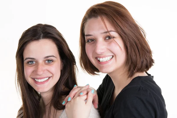 Confiante Jovens e belas irmãs na amizade isolada — Fotografia de Stock