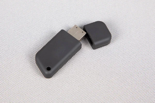 Usb Flash Drive Zwarte Sleutel Open Deksel Memory Stick Witte — Stockfoto