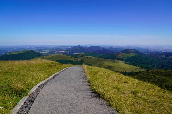 Caminho Acesso Topo Montanha Para Ver Vale Puy Dome Vulcão — Fotografia de Stock
