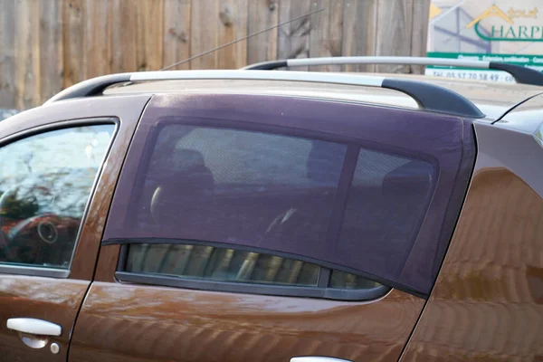 Uniwersalna Regulowana Osłona Przeciwsłoneczna Okna Samochodu Shades Protection Window — Zdjęcie stockowe