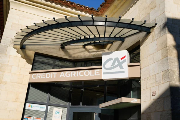 Burdeos Aquitania Francia 2020 Credit Agricole Store Agency Sign Text — Foto de Stock