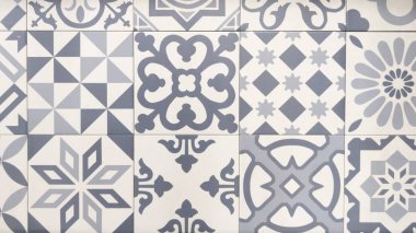 Eski taş duvarın pürüzsüz dokusu Azulejo yama işi fayans yüzeyi