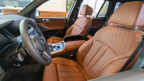 Burdeos Aquitania Francia 2021 Bmw Interior Moderno Coche Suv Con — Foto de Stock