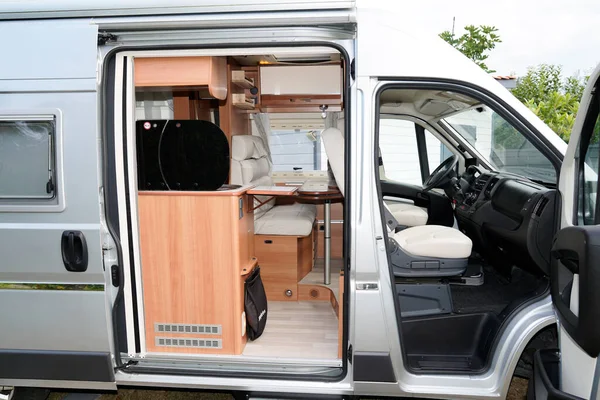 Bordeaux Aquitanien Frankreich 2021 Fiat Ducato Wohnmobil Urlaub Grau Wohnmobil — Stockfoto