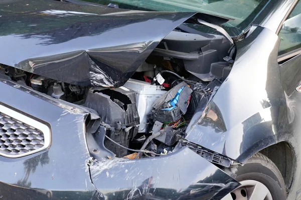 Bordeaux Aquitaine France 2021 Car Crash Accident Street Front Damaged — Stock Photo, Image