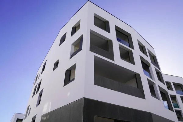 Modern White Residential New Building Large Balcony — Stock Photo, Image