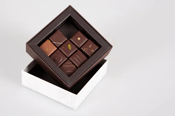 Sortiment Feiner Handwerklich Hergestellter Pralinen Bonbons Kleiner Geschenkbox — Stockfoto