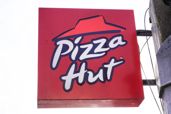 Bordeaux Aquitaine Frankrijk 2021 Pizza Hut Teken Tekst Merk Rood — Stockfoto