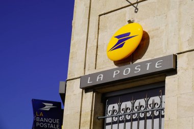 Bordeaux, Aquitaine France - 02 20 2021: la poste building logo of French posoffice and bank la Banque postale