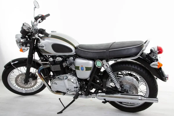 Bordeaux Aquitaine França 2021 Triunfo Bonneville T100 Vintage Neo Retro — Fotografia de Stock