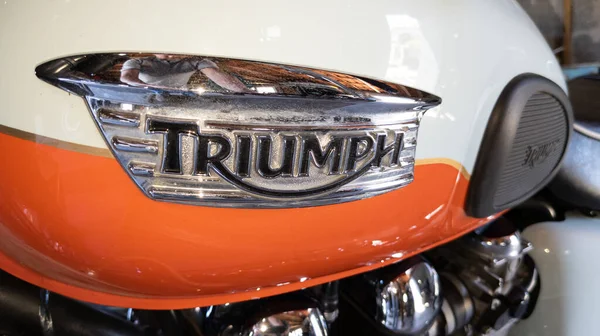 Bordeaux Aquitania Francia 2021 Triumph Bonneville T100 Blue Orange Motorbike — Foto Stock