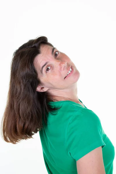 Стильна Жінка Середнього Віку Брюнетка Довге Коричневе Волосся Посміхається Позує — стокове фото