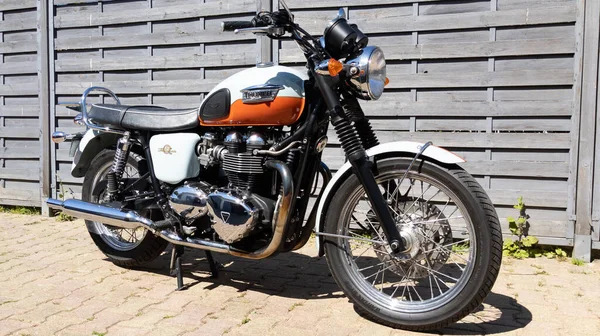 Bordeaux Aquitaine Frankreich 2021 Triumph Bonneville T100 Bonnie Anniversary Bike — Stockfoto