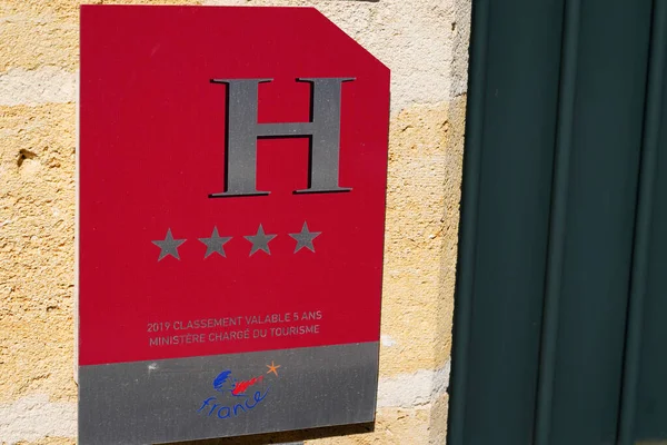 ボルドー アキテーヌフランス 2021年4つ星4つ星ホテルフランス品質観光テキストロゴサイン国家保証ブランドフランスのおもてなしと観光サービス — ストック写真