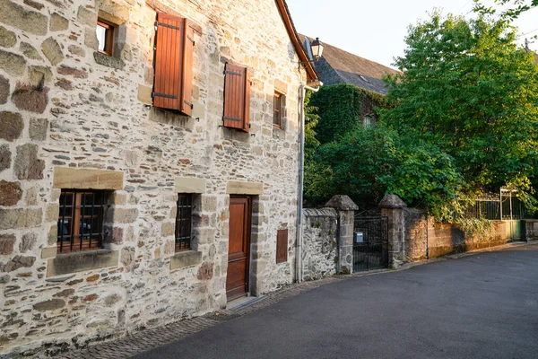 Donzenac Caddesi Fransa Tipik Creuse Bölgesindeki Taş Evler — Stok fotoğraf