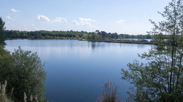 Přírodní Vodní Lomy Jezero Parempuyre Gironde France — Stock fotografie