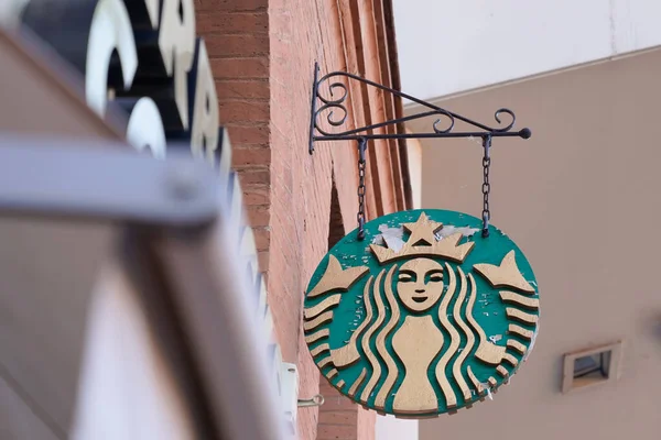 Bordeaux Aquitaine France 2021 Starbucks Кав Ярня Логотипом Зеленого Кольору — стокове фото