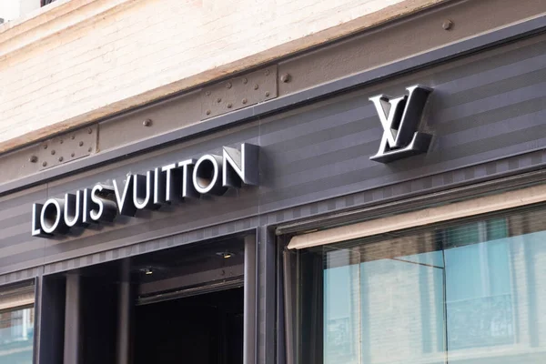 Bordeaux Aquitaine France 2021 Логотип Louis Vuitton Фірмовий Текстовий Магазин — стокове фото