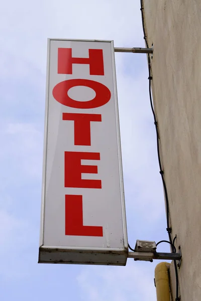 Hotel Sign Text Red Wall City Building Facade French Tourist — Zdjęcie stockowe