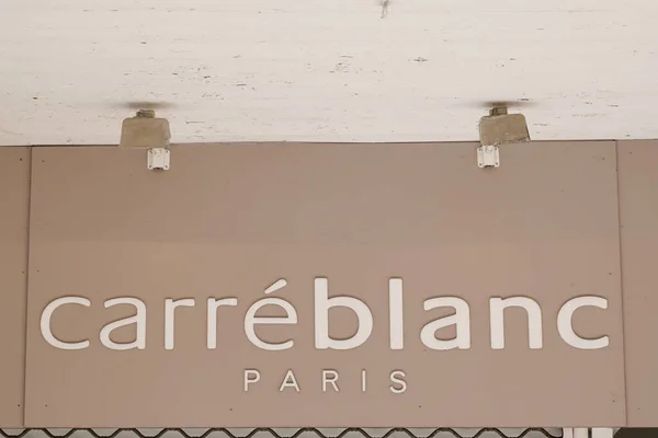 Toulouse Okült Fransa 2021 Carre Blanc Metin Dükkanı Cephe Butiği — Stok fotoğraf
