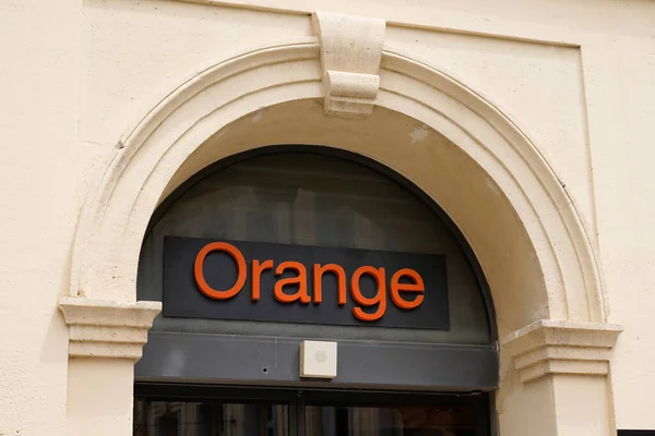 Burdeos Aquitania Francia 2021 Orange Mobile Logo Brand Store Sign — Foto de Stock