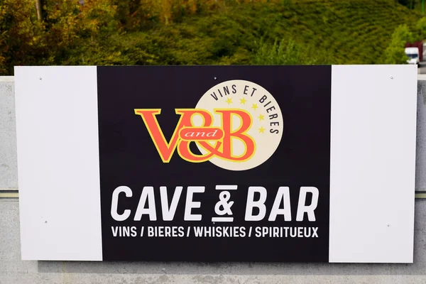 Бордо Франция 2021 Текст Вывески Бара Vandb Cave Bar Логотип — стоковое фото