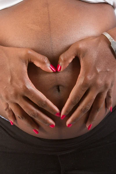 Zwarte zwangere vrouw — Stockfoto