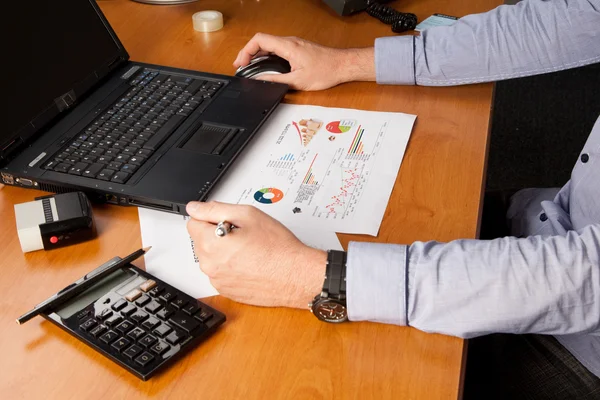 Geschäft im Büro — Stockfoto