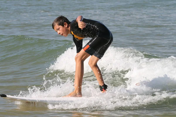 Surf en la playa — Foto de Stock