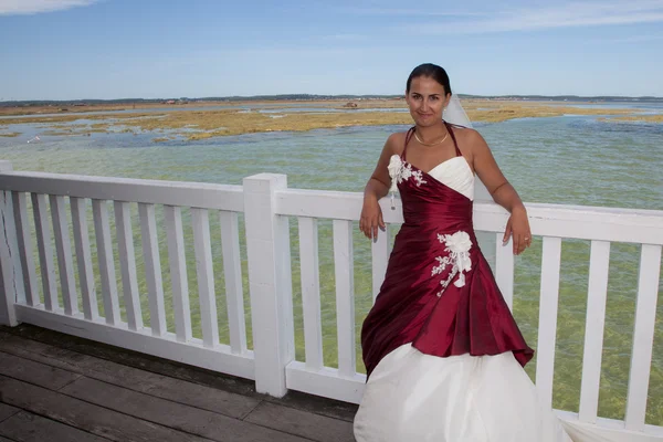 Bröllop stranden vid havet — Stockfoto
