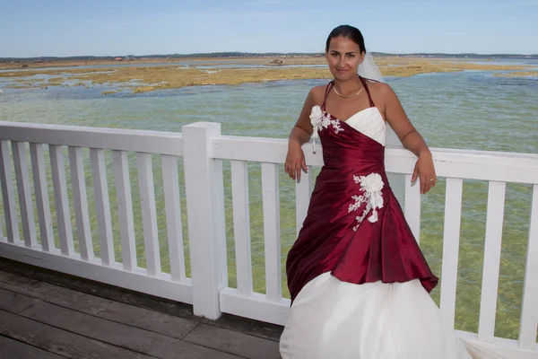 Bröllop stranden vid havet — Stockfoto