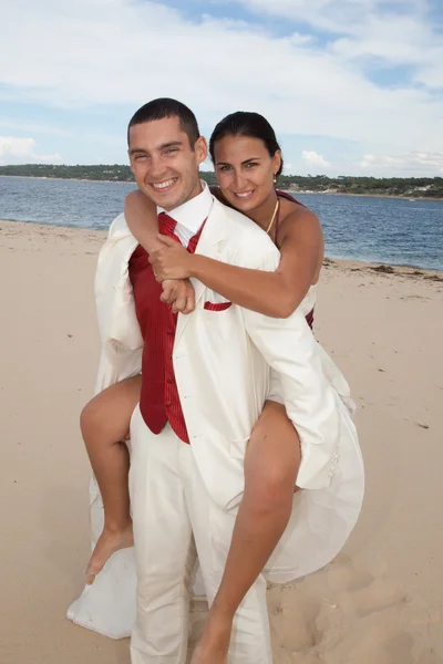 Playa de bodas en el océano — Foto de Stock