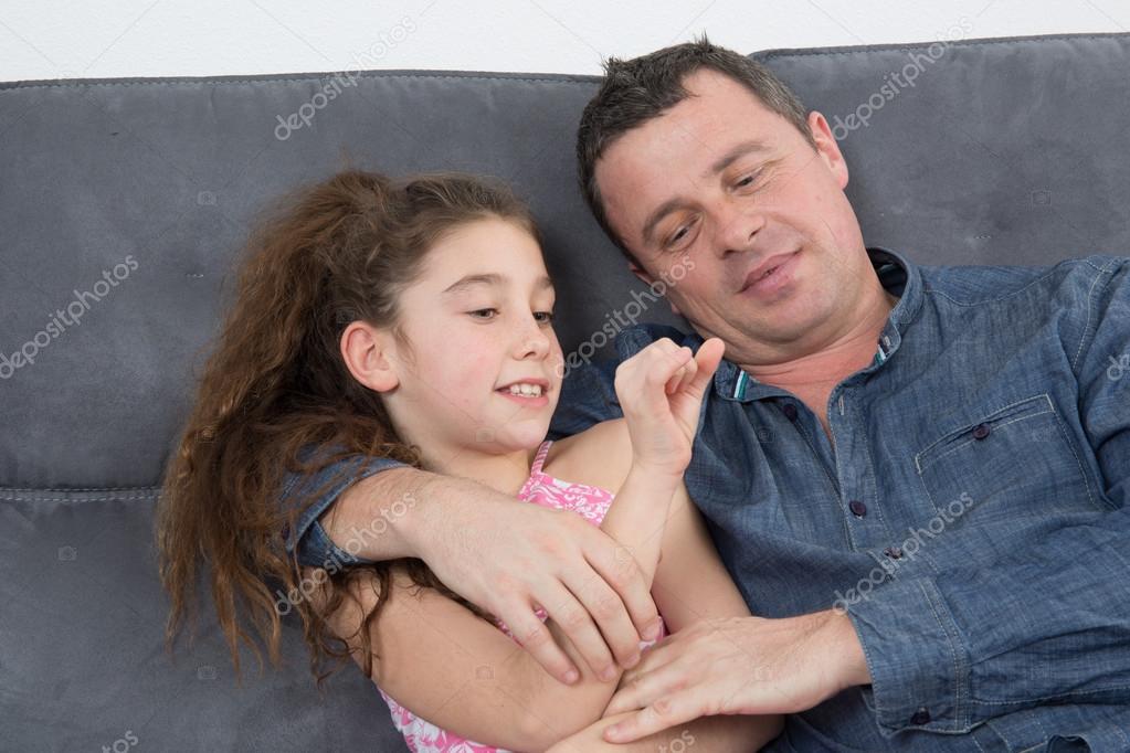 Tochter verführt ihren vater
