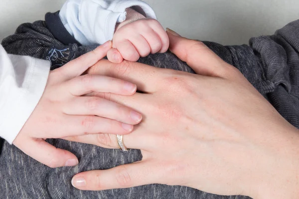 Een zeer mooi en lovely baby nieuw geboren — Stockfoto