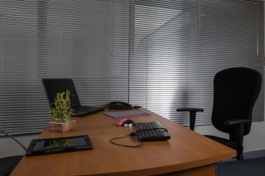 Bir boş iş Danışma