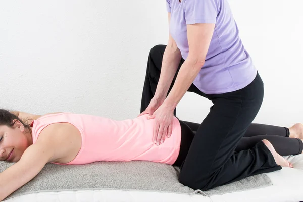 Shiatsu Masajı