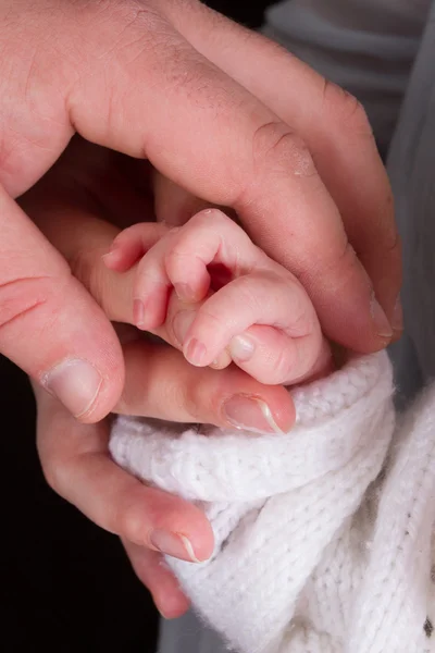 Ładne i piękne rękę dziecka — Zdjęcie stockowe
