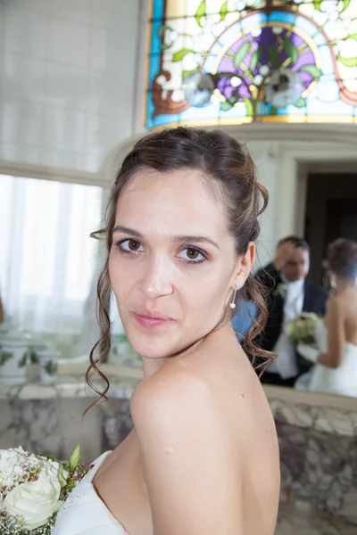 Nice brideon her wedding day — Stock Photo, Image