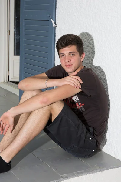 Glücklicher Teenager — Stockfoto