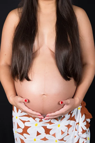 Mulher grávida, mas adorável — Fotografia de Stock
