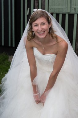 Güzel ve sevimli sarı gelin