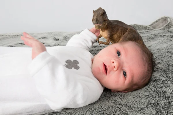 Primer plano de lindo bebé recién nacido — Foto de Stock