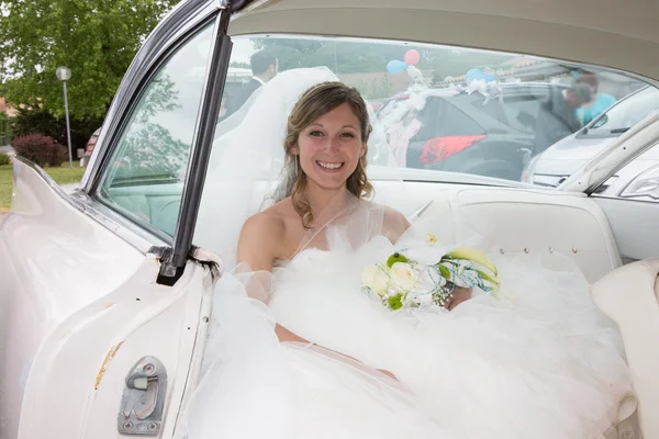 A very lovely and charming bride at her wedding day — Stock Photo, Image