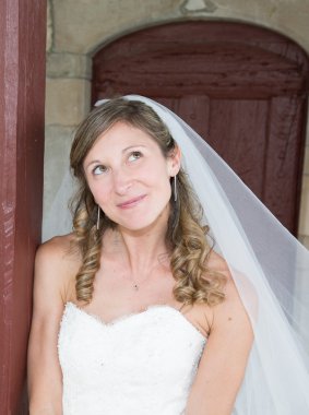 Damat ve gelin ve ayıklayacaktır gün