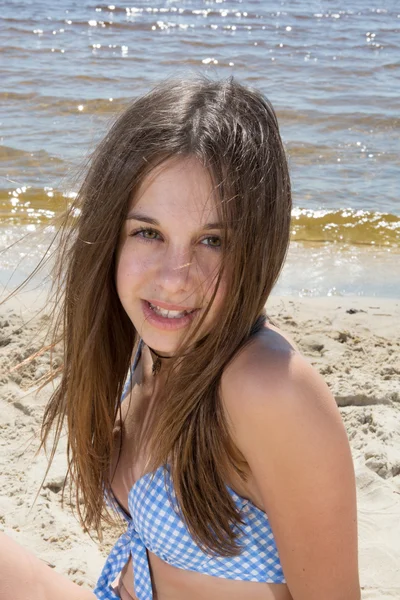 Nastolatek młode dziewczyny w hollyday — Zdjęcie stockowe