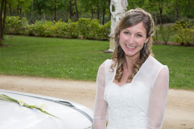 Düğün günün kutlu olsun güzel ve mutlu gelin