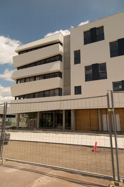 Edificio nuevo — Foto de Stock